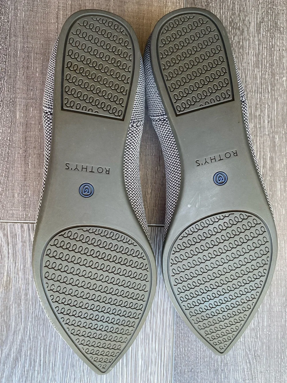 Rothy's The Pointed Toe Grey Knit Flats Women's Size 9